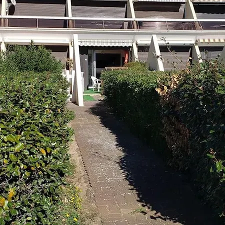 Heliopolis Ab Rez De Jardin Chez Palo 아파트 *